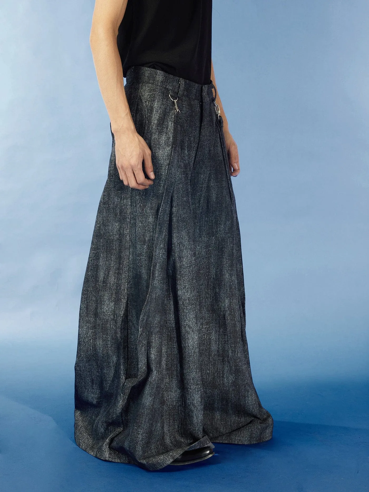 Clip Detail Wide Leg Jeans