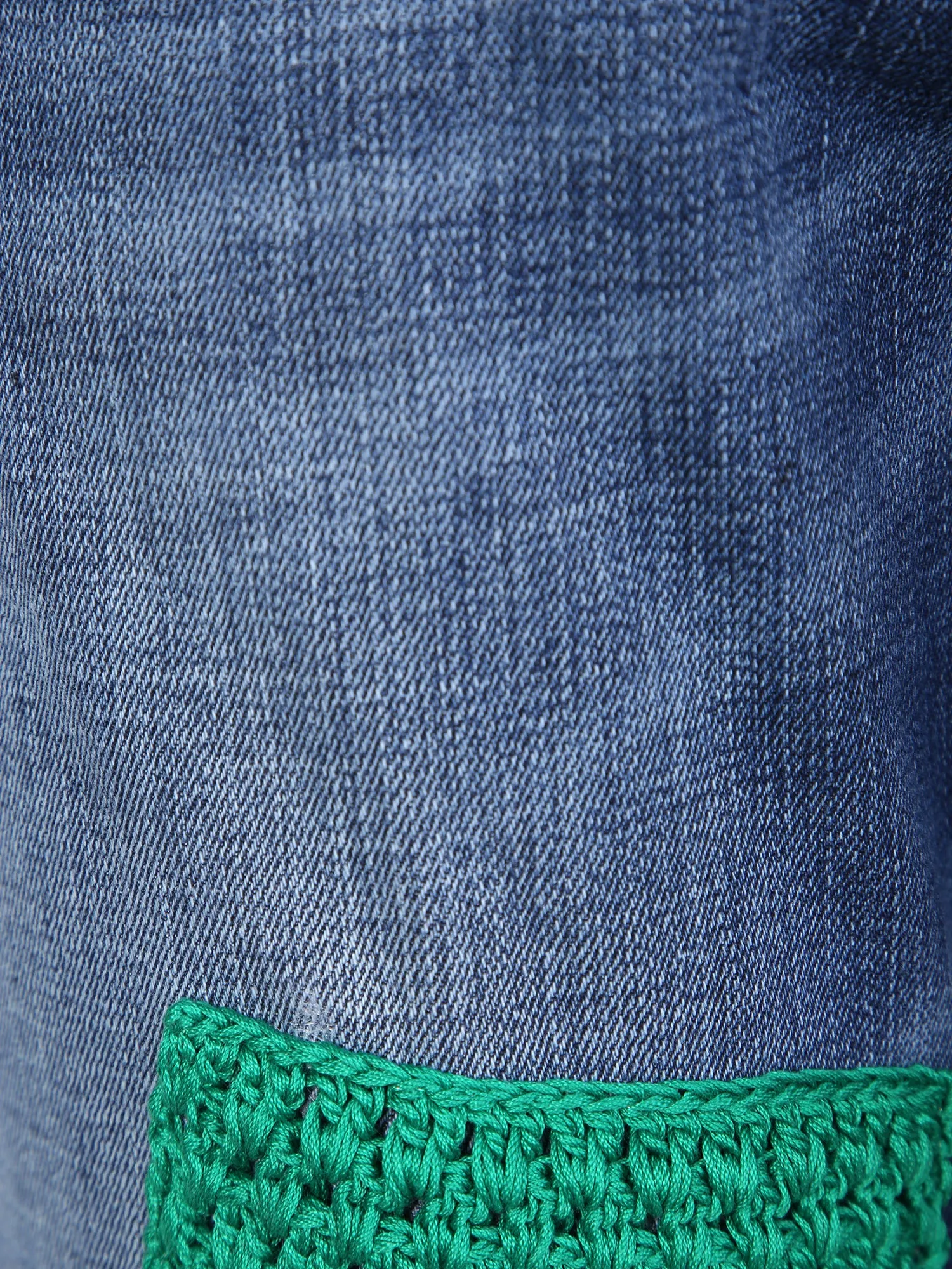Dark Jamaica Wash Bob blue jeans