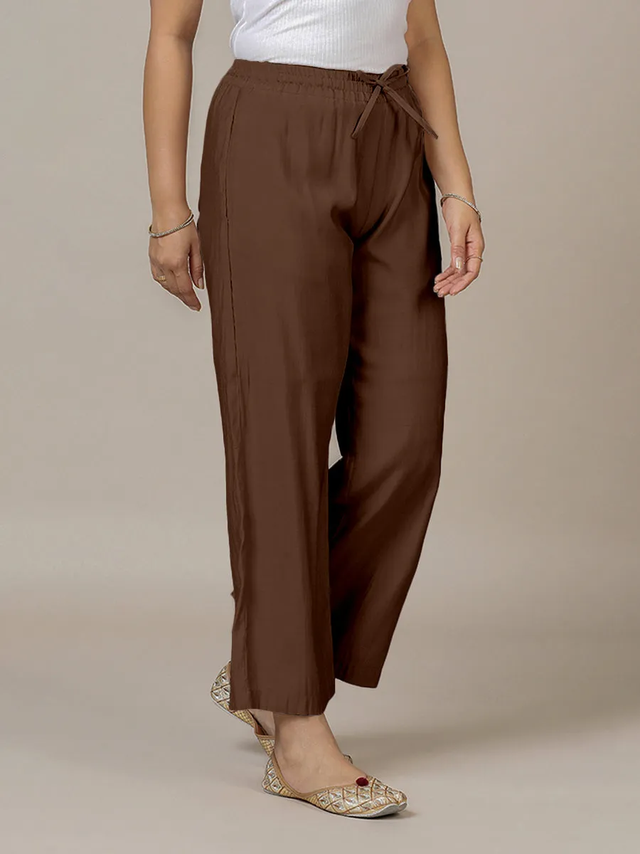 Fiza x Rozaana | Straight Pant in Walnut Brown