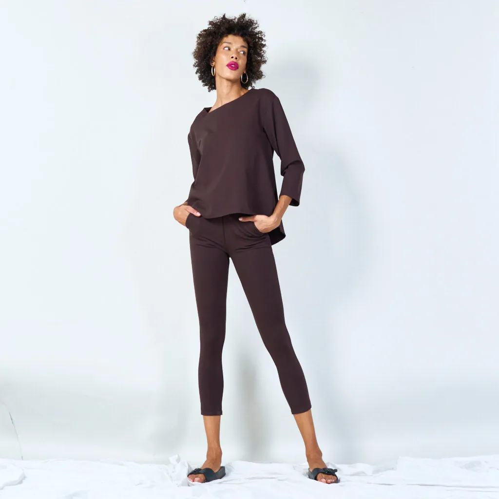 Slim fit high-waist leggings wholesale