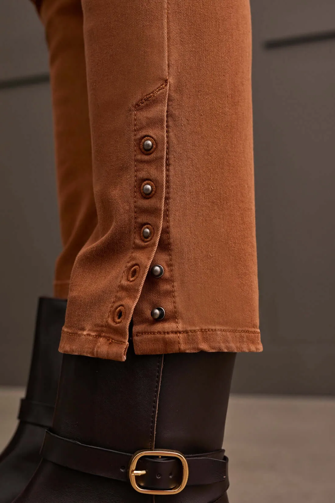 Tribal Pull On Ankle Pant with Hem Vent Detail in Walnut